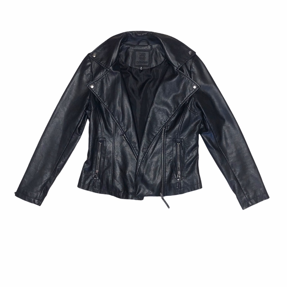 Max studio classic black leather jacket
